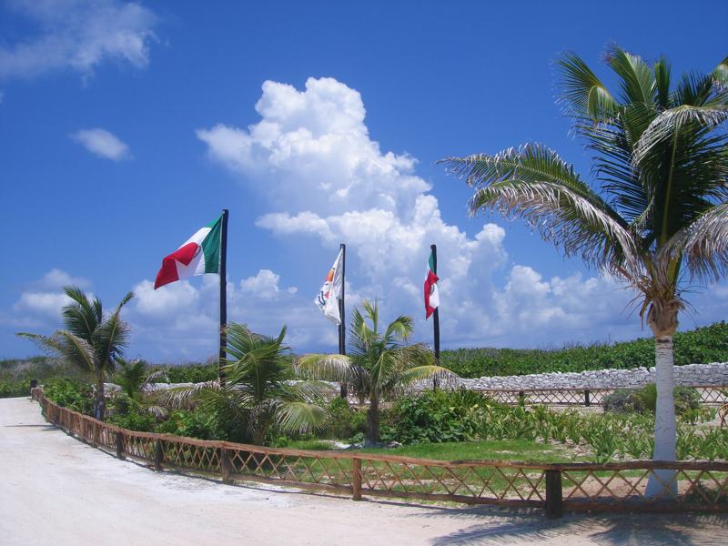 U.S. State Department Excludes Mexican Caribbean from Travel Warnings